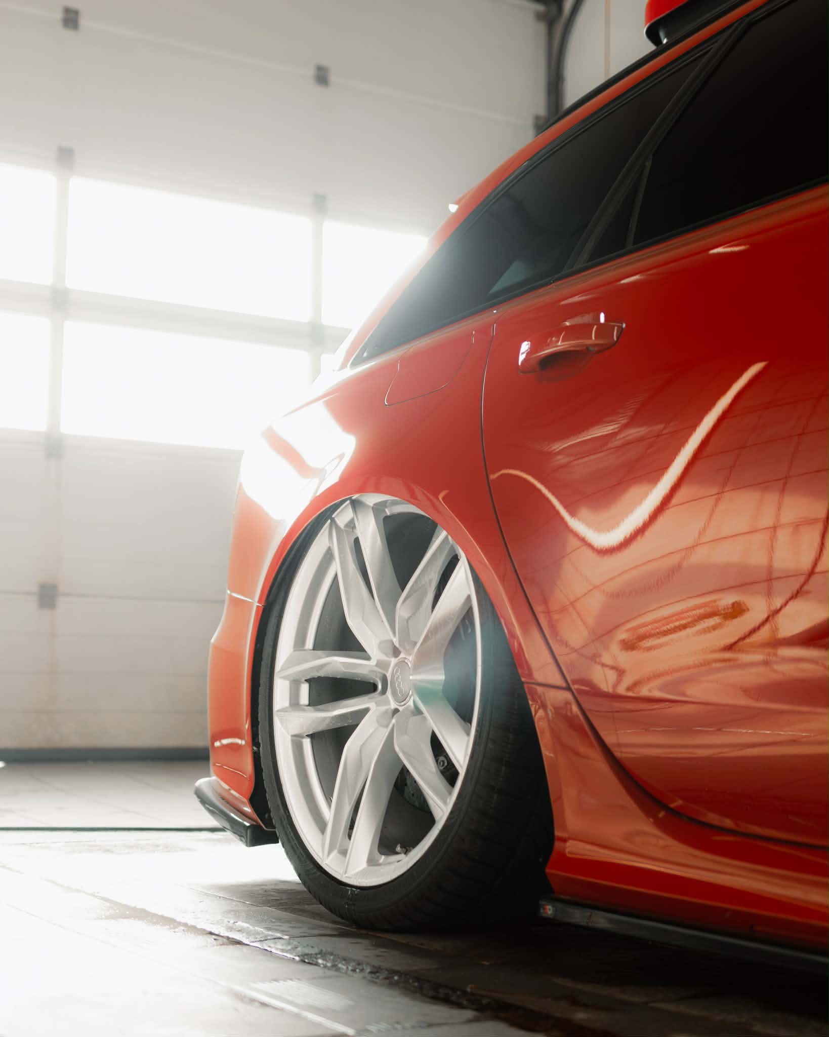 Kosmetyki samochodowe – jakie wybrać i jak dbać o auto skutecznie i bezpiecznie?